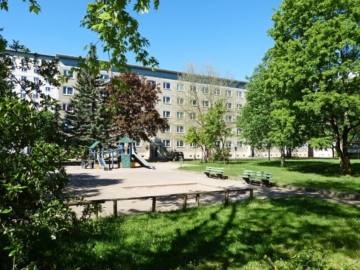 Solide 3-Raum-Wohnung in bequemer Stadtnähe, 98529 Suhl, Wohnung