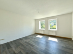 Wohnzimmer - Sanierte 3-Raum-Wohnung im Stadtzentrum