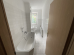 Bad - Schöne Vierraumwohnung in bequemer Stadtnähe