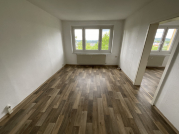 hübsche 2-Raumwohnung in Klinikumsnähe, 98527 Suhl, Wohnung
